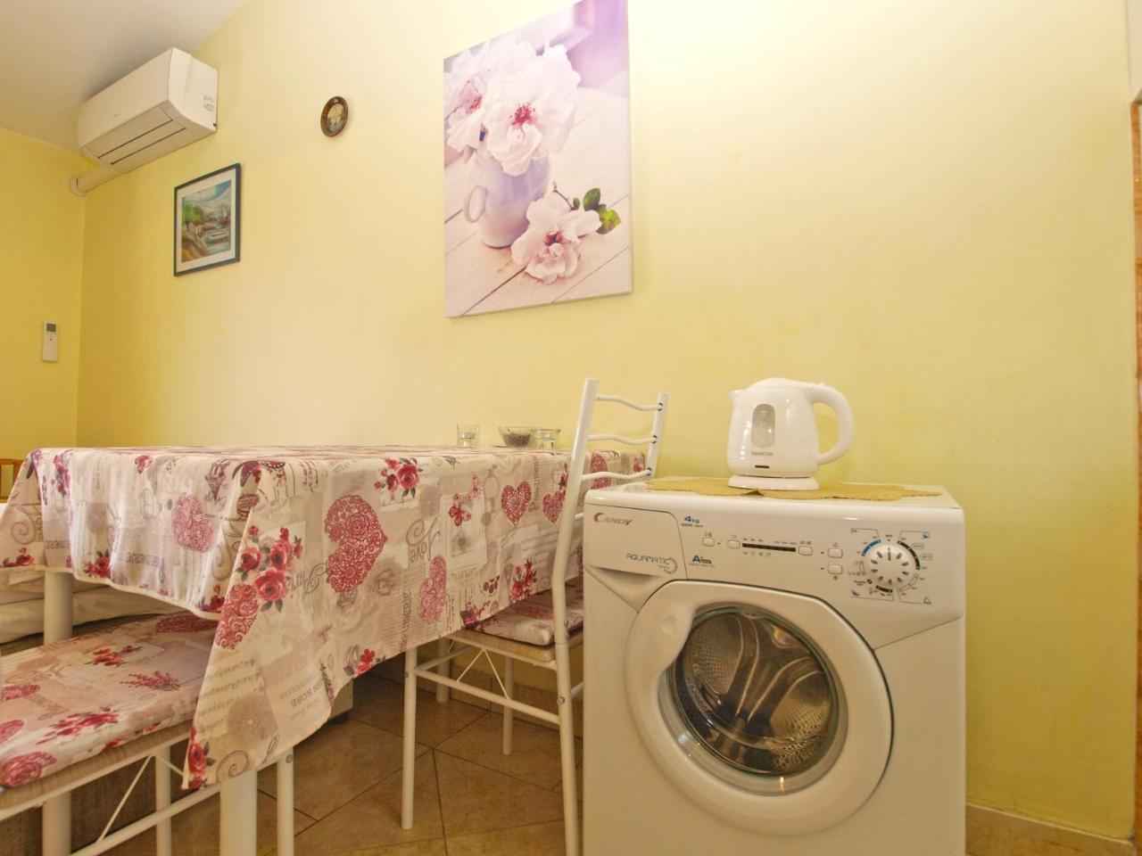1462 Apartment